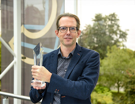 Cambridge Consultants scoops Cambridge Torch at Business Weekly Awards